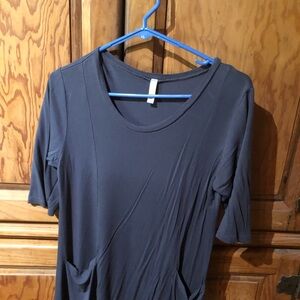 Popana Gray Asymmetrical 3/4 Sleeve Tee